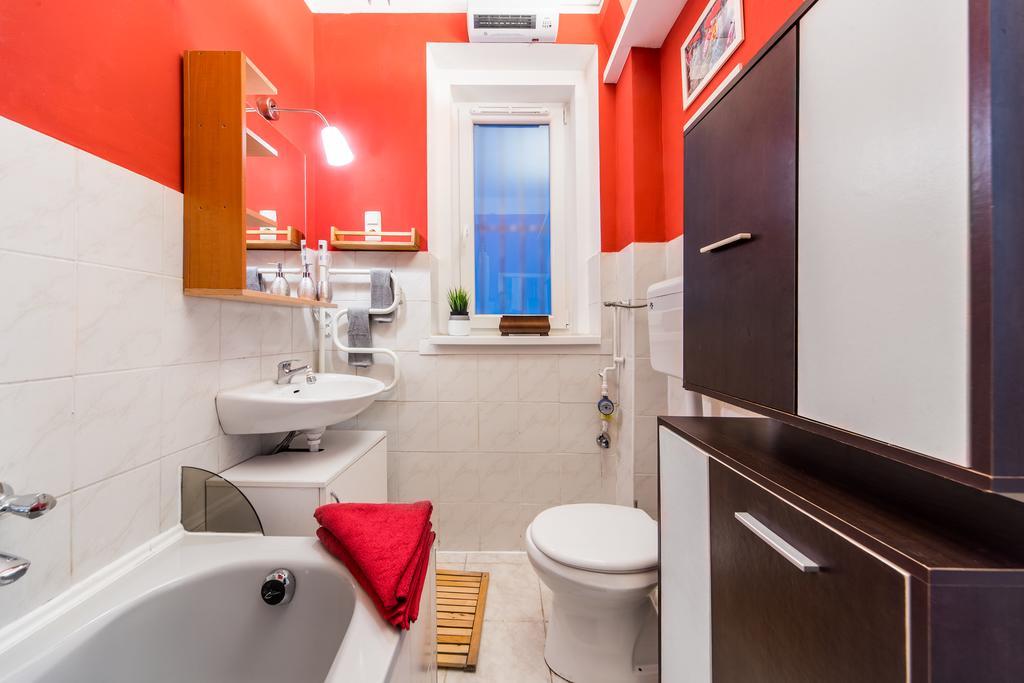 Perfect Holiday Apartment บูดาเปสต์ ภายนอก รูปภาพ